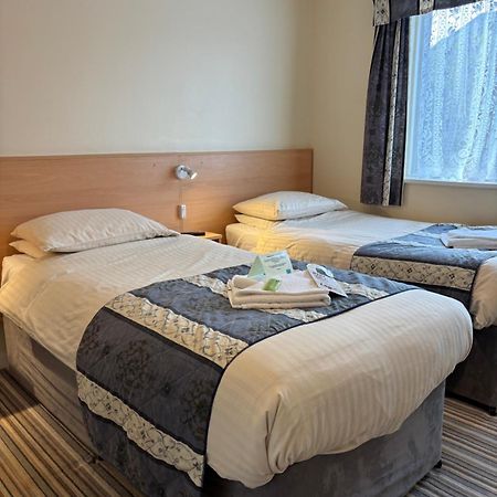 Laguna Hotel Bornemouth Extérieur photo