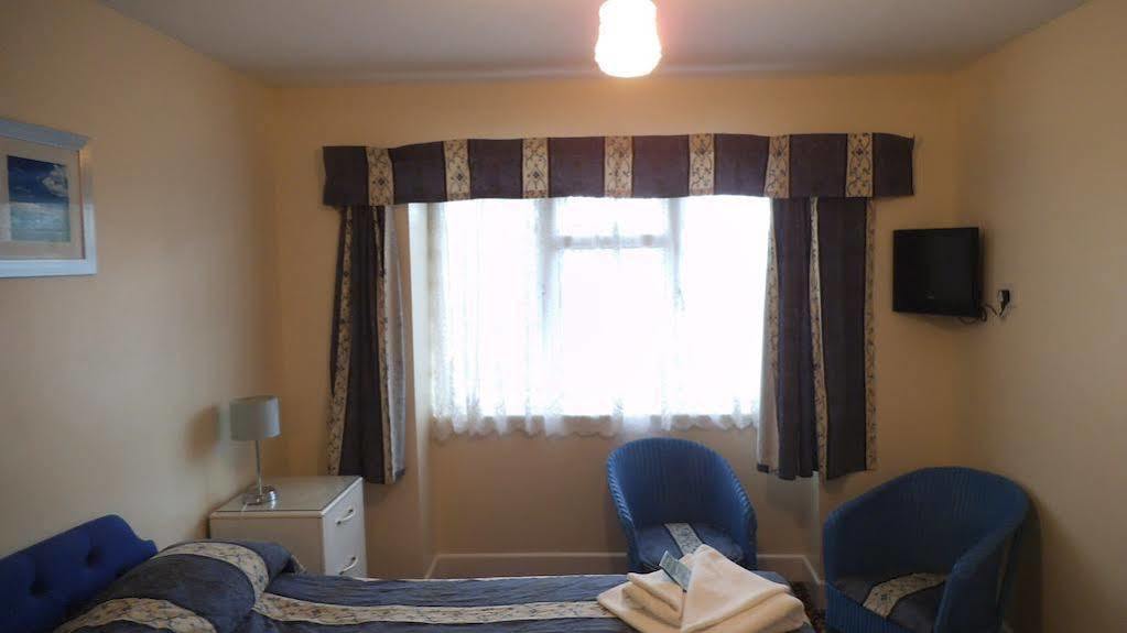 Laguna Hotel Bornemouth Extérieur photo
